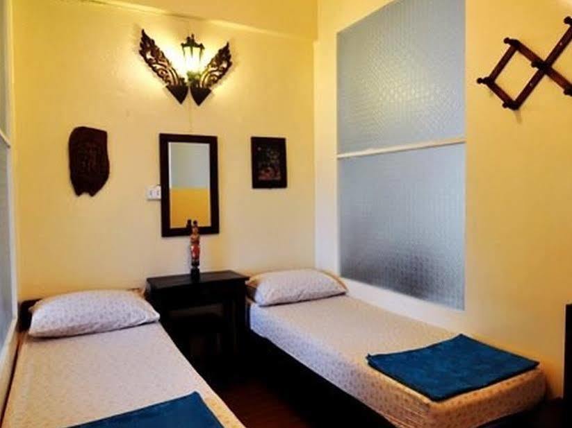 Donmueang Airport Walkable Hostel Pak Kret Eksteriør billede