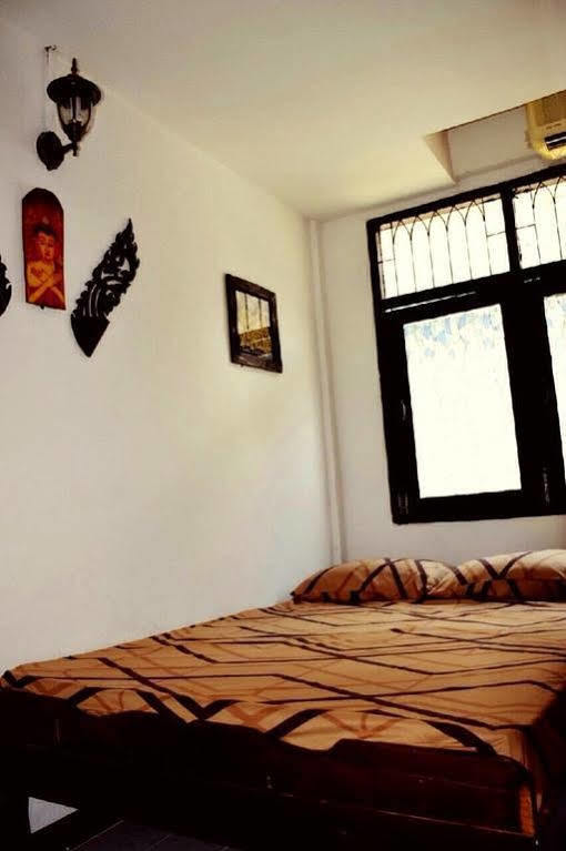 Donmueang Airport Walkable Hostel Pak Kret Eksteriør billede